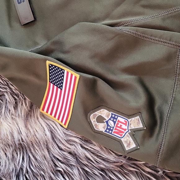 Seahawks Salute to Service Hoodie - Picture 3 of 10